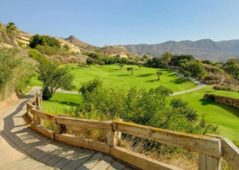 Apartamento En Roquetas De Mar. Aguadulce (Almeria)