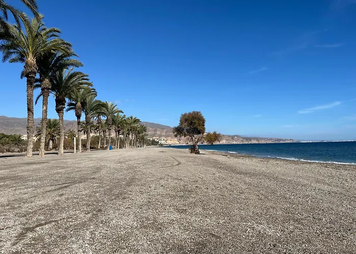 Apartamento En Roquetas De Mar.